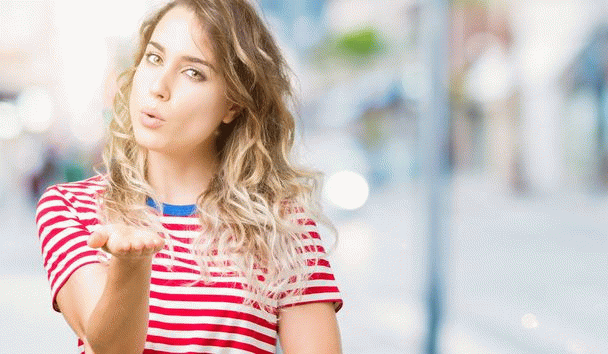 چگونه در یوتیوب معروف شویم؟ ۲۵ سوال متداول با پاسخ‌های جامع